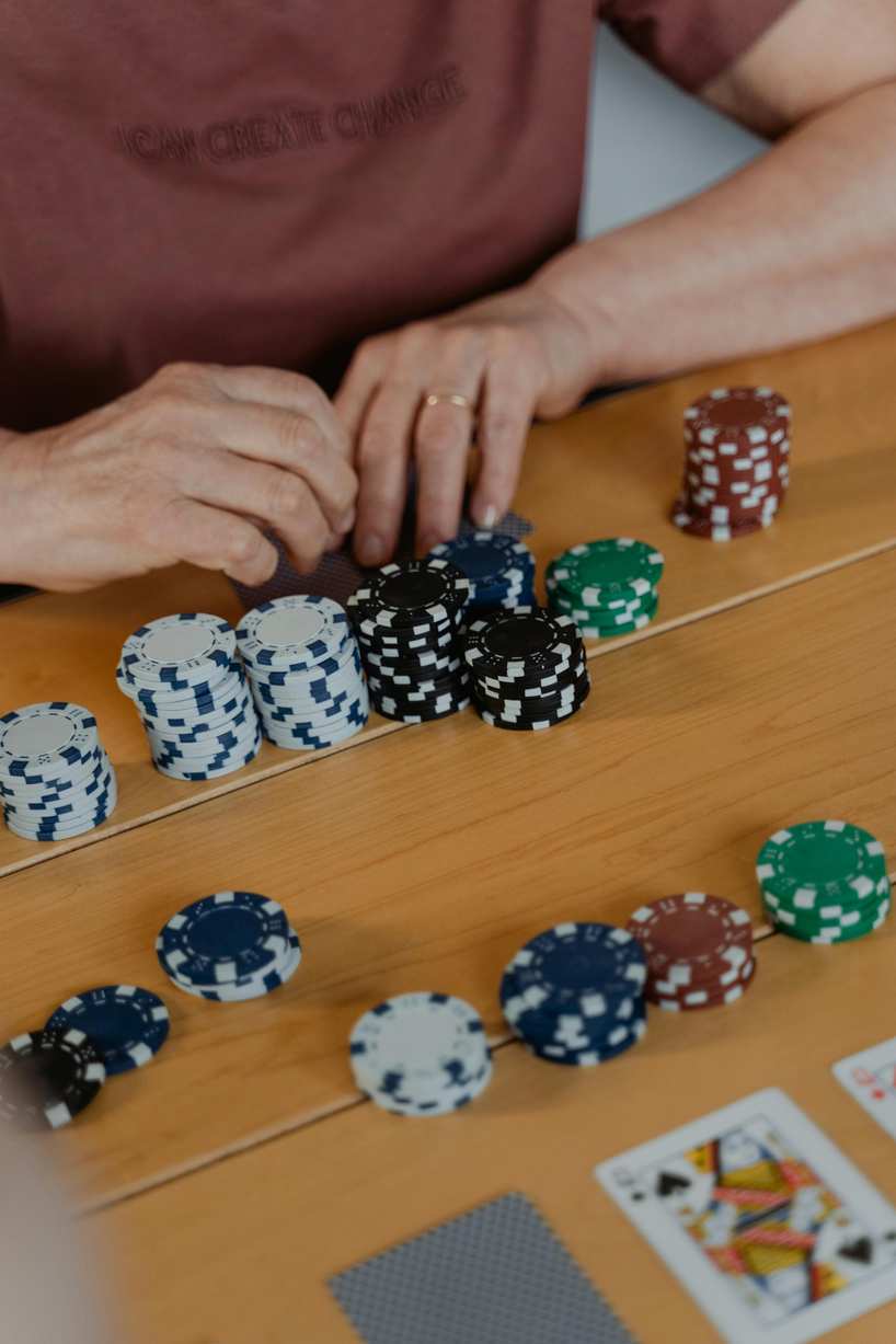 Dinge, die Sie bei der Wahl eines Online-Casinos beachten sollten